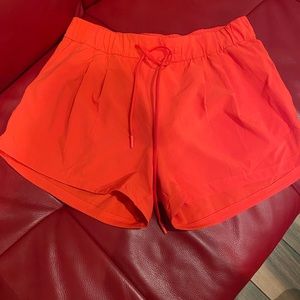 Lululemon On The Fly Short 3.0”